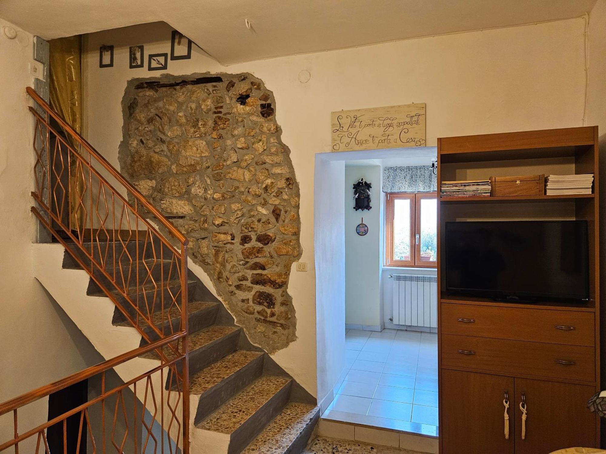 Willa Casa Di Mamma Rosa Castelnuovo Parano Zewnętrze zdjęcie