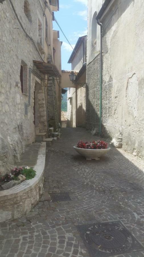 Willa Casa Di Mamma Rosa Castelnuovo Parano Zewnętrze zdjęcie